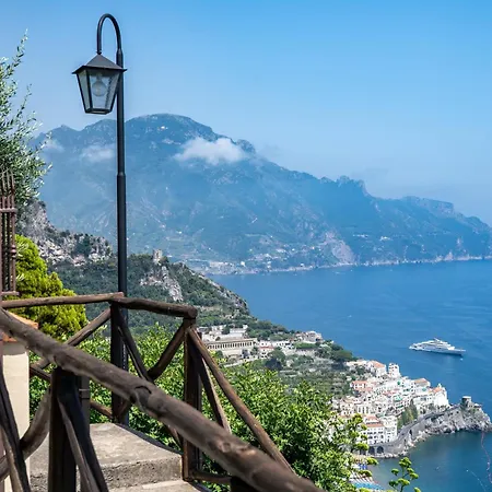 Tenuta Dell'al.ma. 3*