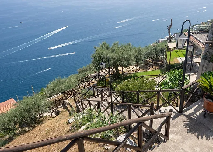 Tenuta Dell'al.ma. Guest house